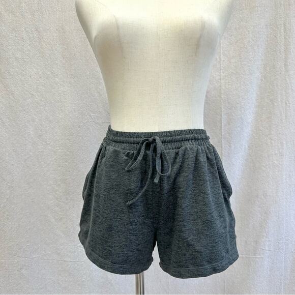 Girlfriend Collective Moon Gray Soft Jersey High Rise ReSet Swing Shorts - Picture 7 of 15